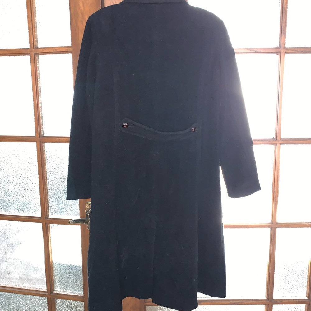 Classic Black Women's Wool Coat - Timeless Winter Jacket - Picture 5 of 9